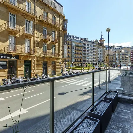 Monthly La Concha Breeze By Sweet 아파트 *