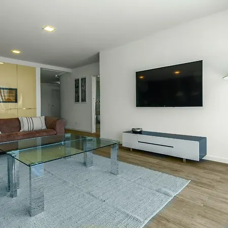 Monthly La Concha Breeze By Sweet * 圣塞瓦斯蒂安