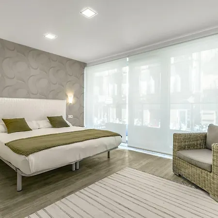 Monthly La Concha Breeze By Sweet Lejlighed San Sebastián